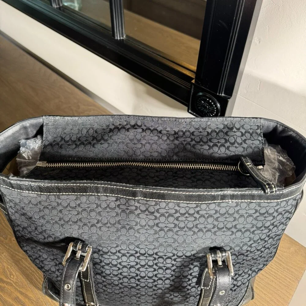 Coach Signature Jacquard Gallery Tote - Picture 6 of 14